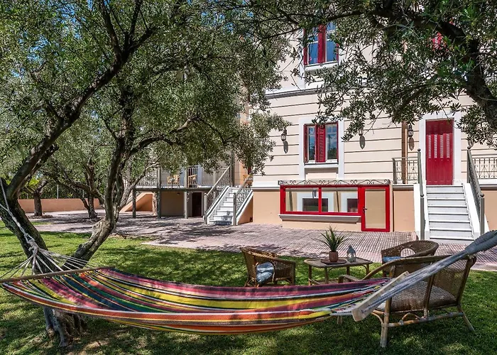 Sunset Aparthotel Patras